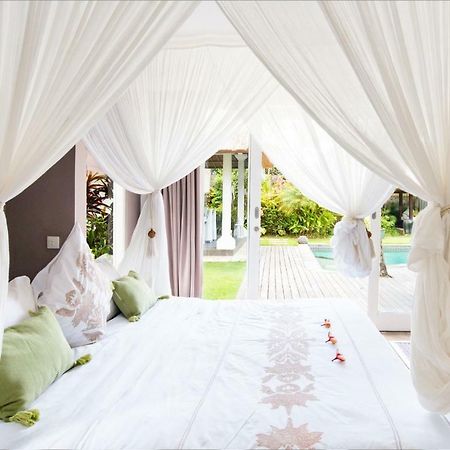 Villa Bliss A Paradise Of Three Independent Villas Canggu  Luaran gambar