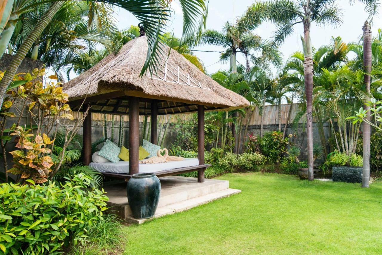 Villa Bliss A Paradise Of Three Independent Villas Canggu  Luaran gambar